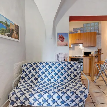 Trilocale Borgo Castello Apartment